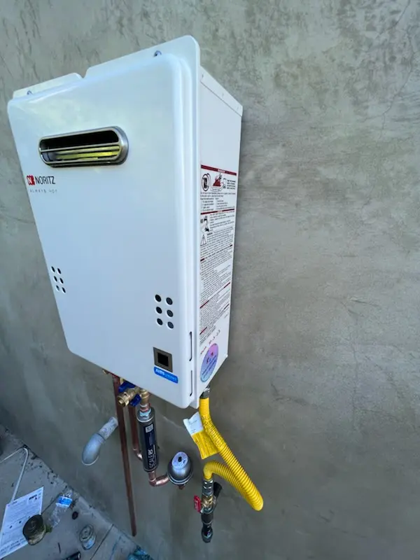Tankless water heater installation for Hampstead Heights homes